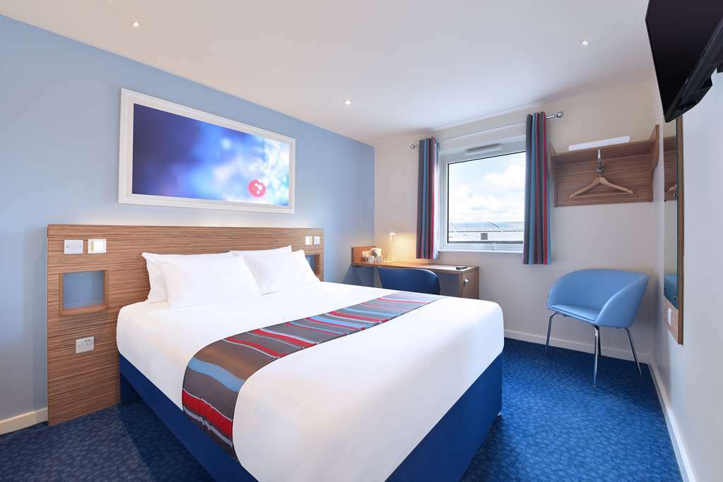 Travelodge Buckingham Room photo